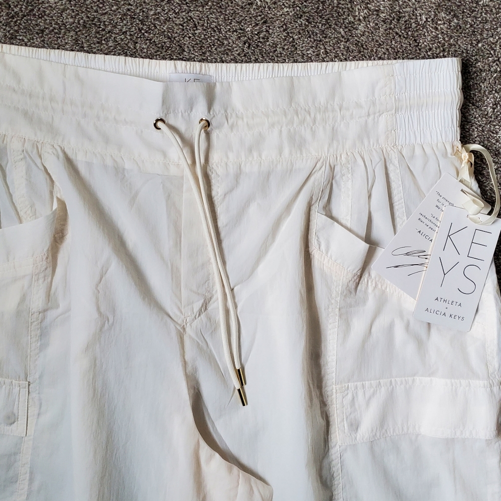 NWT Athleta + Alicia Keys High Waist Utility Pant in Magnolia White - Picture 11 of 11